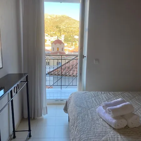 Πανσιόν Efie *