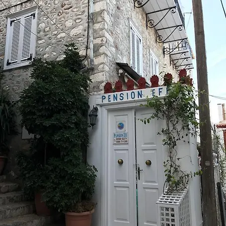Efie Πανσιόν *